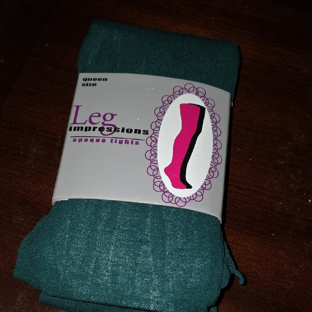 Impressions Deep Green Opaque Tights